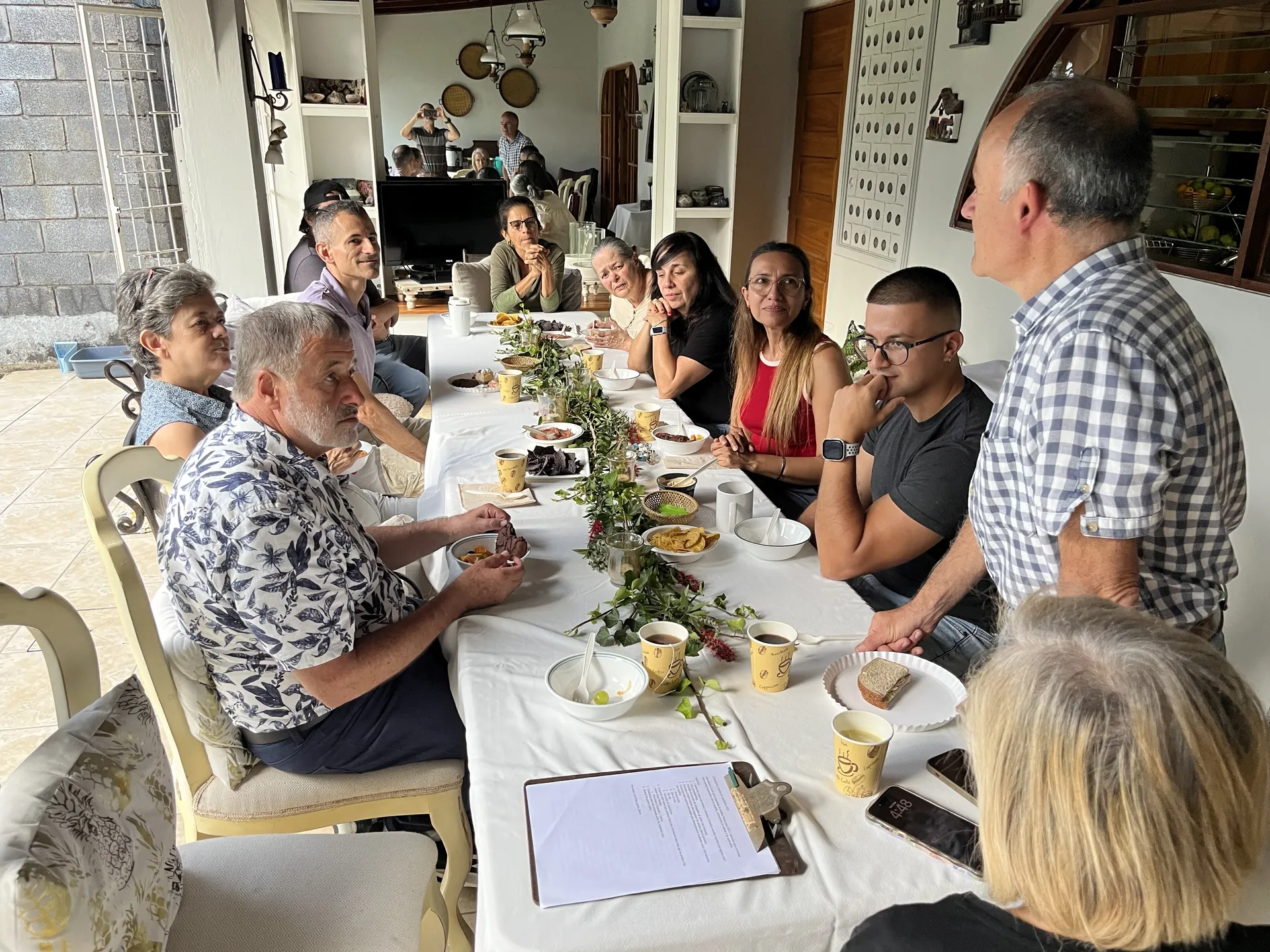 La buena comida y conversación esenciales para conocerse mejor